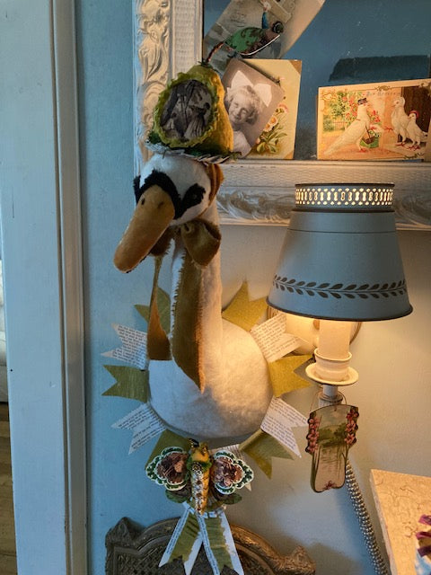 Fall Fashion for your Lesa Dailey Swan a Fabulous Workshop for K.MARIE on Sunday November 16th at 11:00 am