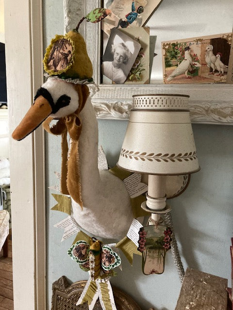 Fall Fashion for your Lesa Dailey Swan a Fabulous Workshop for K.MARIE on Sunday November 16th at 11:00 am