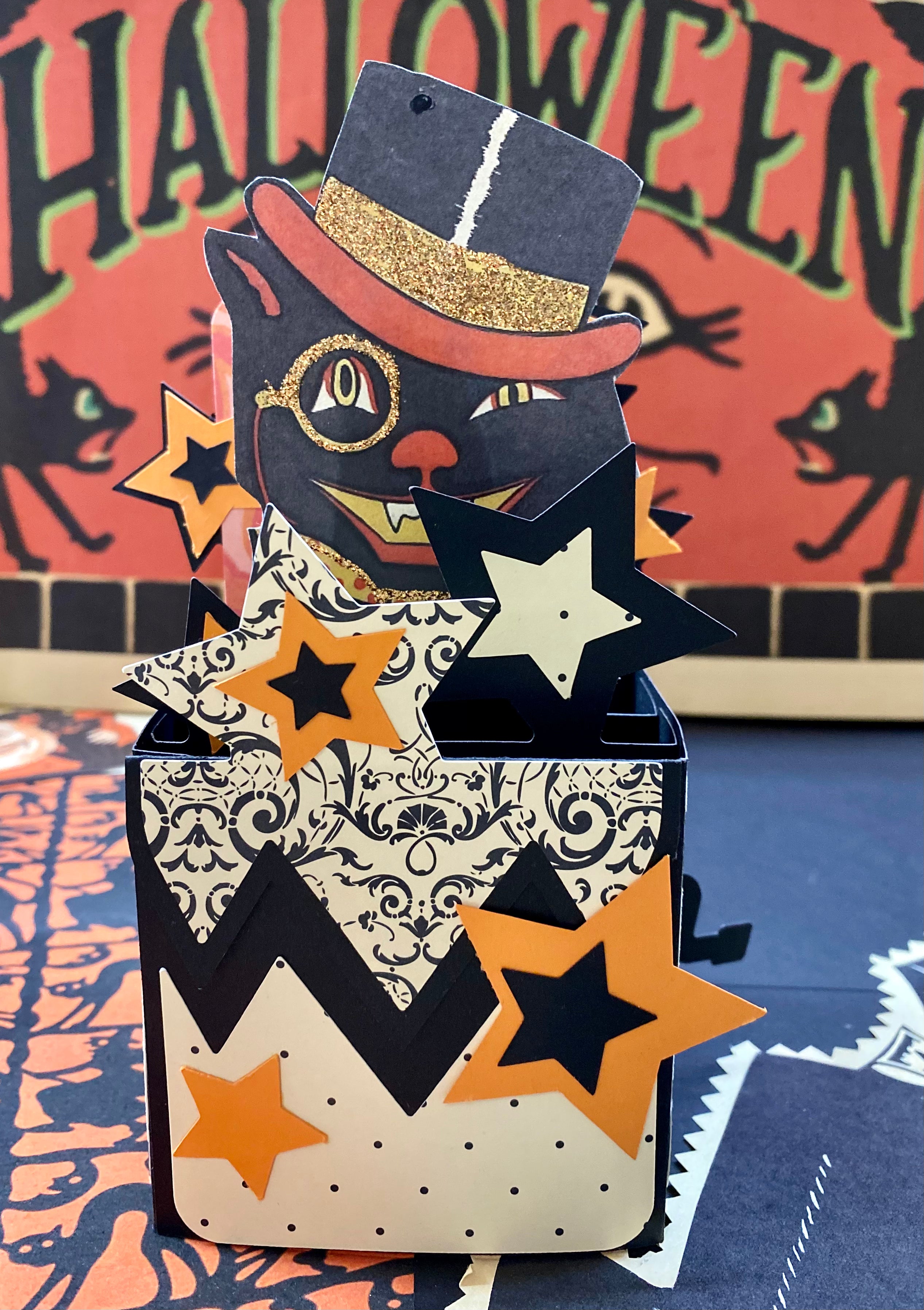 Halloween Pop!  Online tutorial