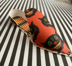 Load image into Gallery viewer, Vintage Owl Shoe
